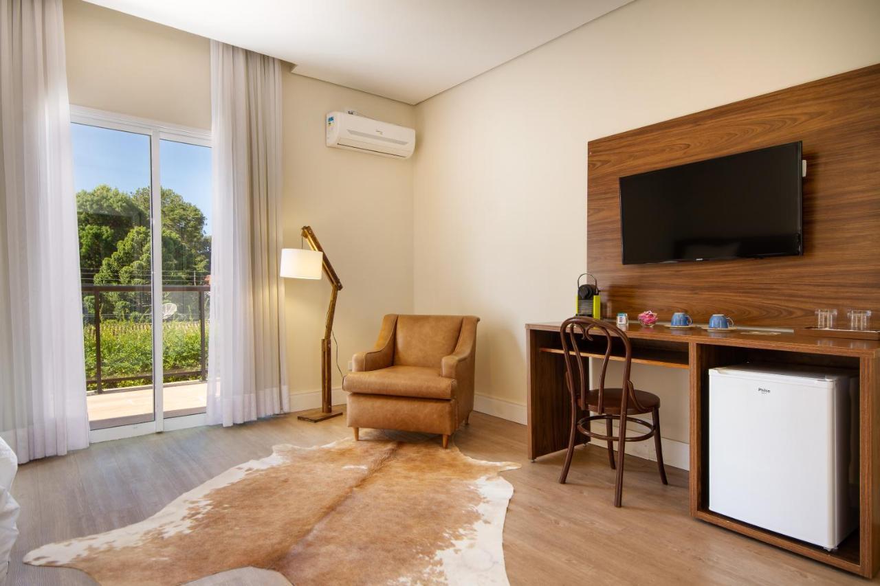 Hotel Chateau Кампус-ду-Жордау Экстерьер фото