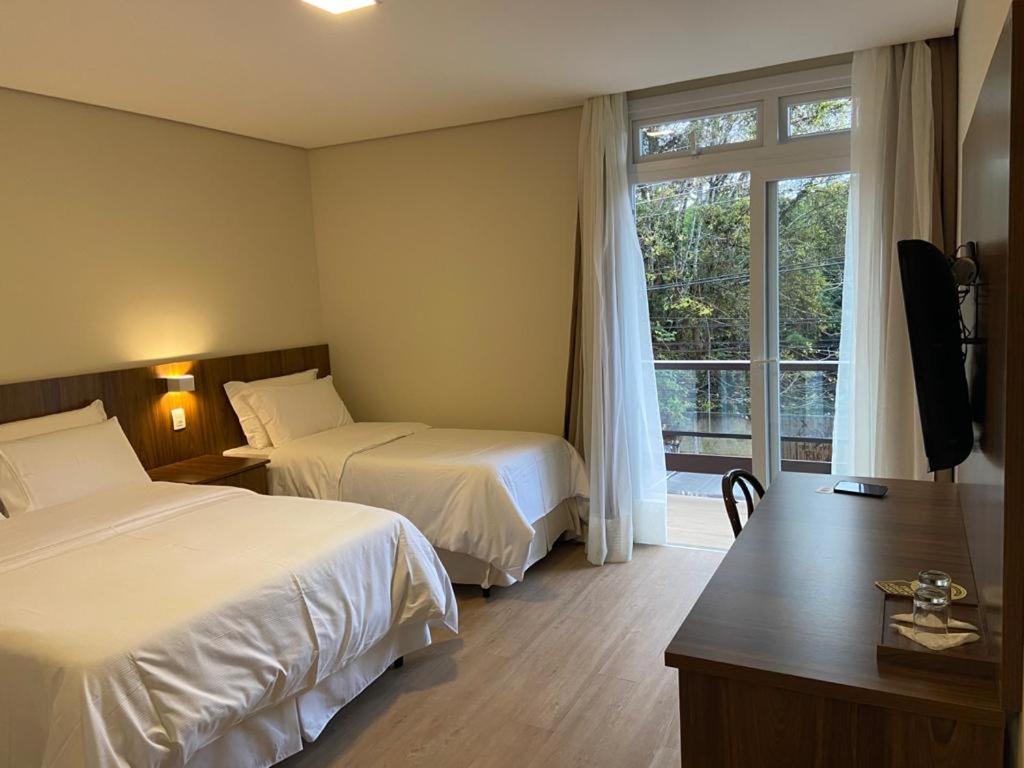 Hotel Chateau Кампус-ду-Жордау Экстерьер фото