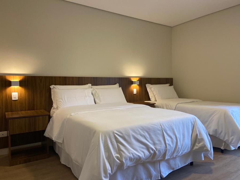 Hotel Chateau Кампус-ду-Жордау Экстерьер фото